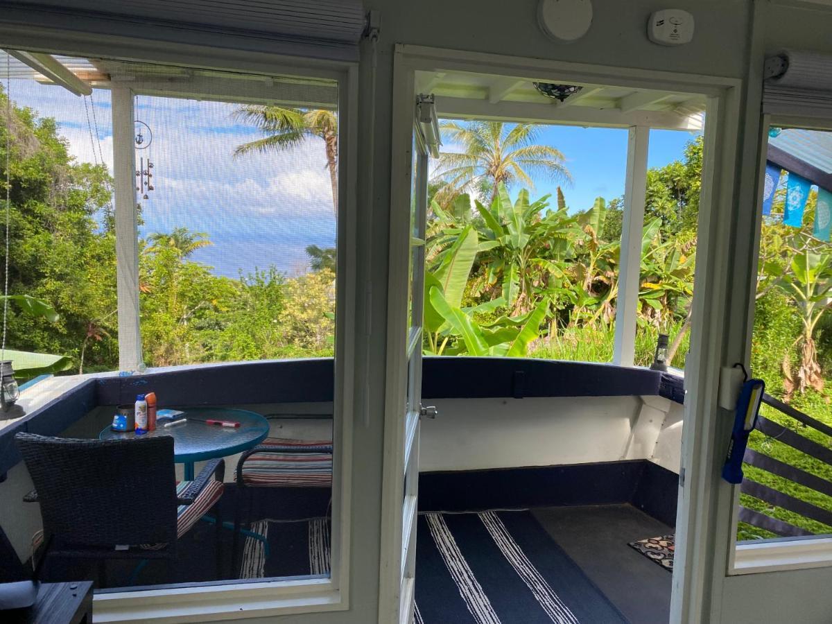 Cozy Jungle Boat Hideaway With Stunning Ocean View Villa Kealakekua Exterior photo